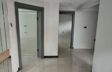 Beyköy Sitesi’nde Bahçeli Lüks 2+1 Kiralık Daire (120m²)