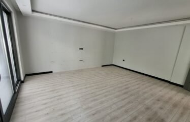 Beyköy Sitesi’nde Bahçeli Lüks 2+1 Kiralık Daire (120m²)