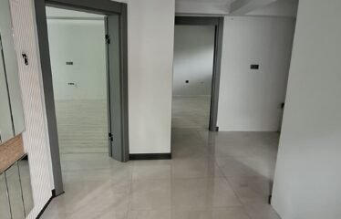 Beyköy Sitesi’nde Bahçeli Lüks 2+1 Kiralık Daire (120m²)