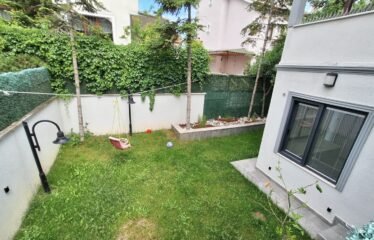 Beyköy Sitesi’nde Bahçeli Lüks 2+1 Kiralık Daire (120m²)